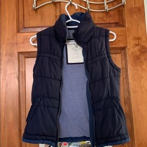 American Eagle Puffer Vest